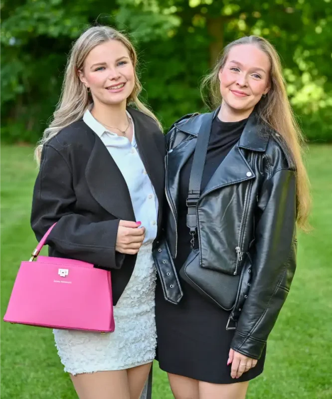 Předávání maturitních vysvědčení OA Praha Satalice