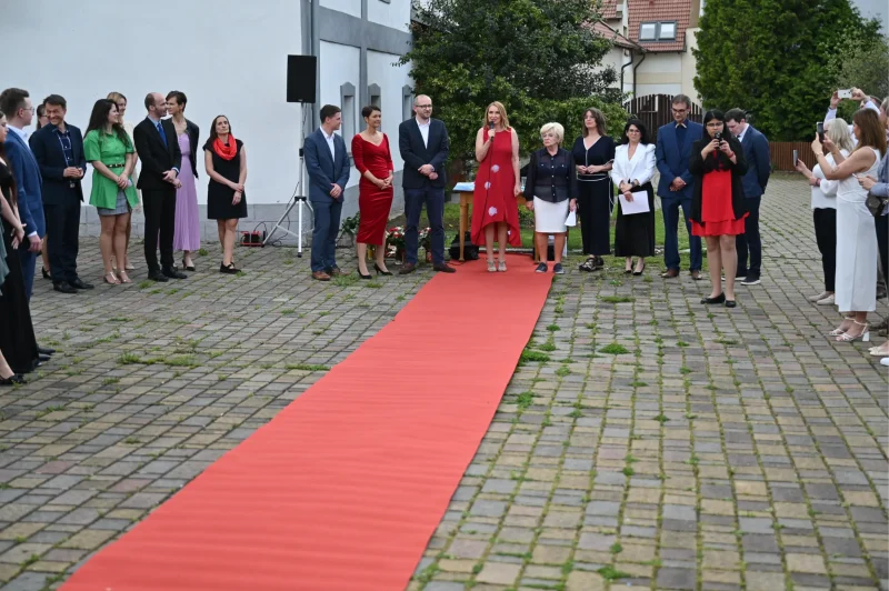 Předávání maturitních vysvědčení, OA Praha 2024