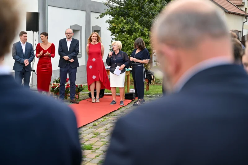Předávání maturitních vysvědčení, OA Praha 2024