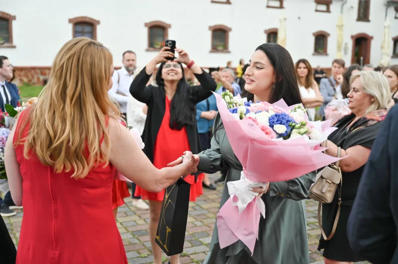 Předávání maturitních vysvědčení, OA Praha 2024