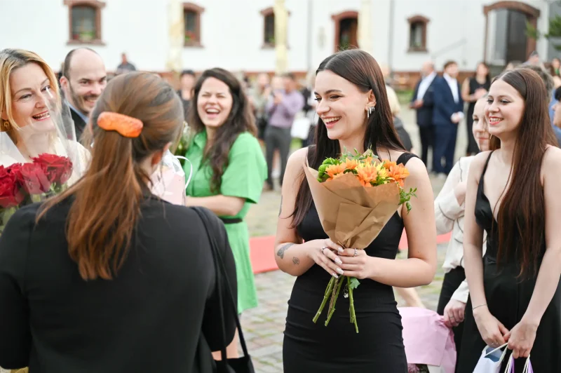Předávání maturitních vysvědčení, OA Praha 2024