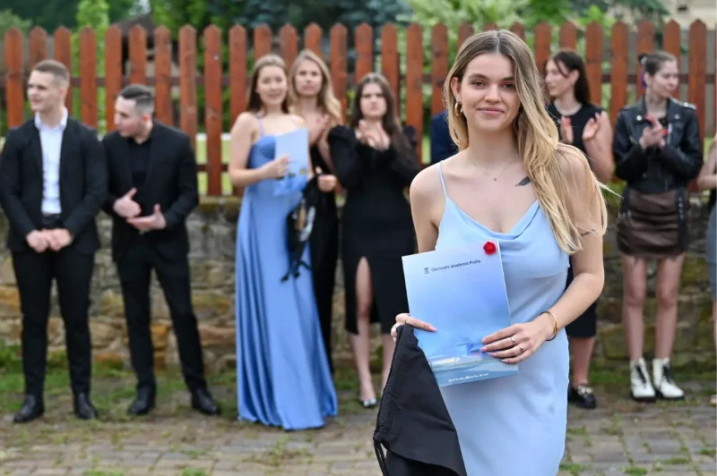 Předávání maturitních vysvědčení, OA Praha 2024