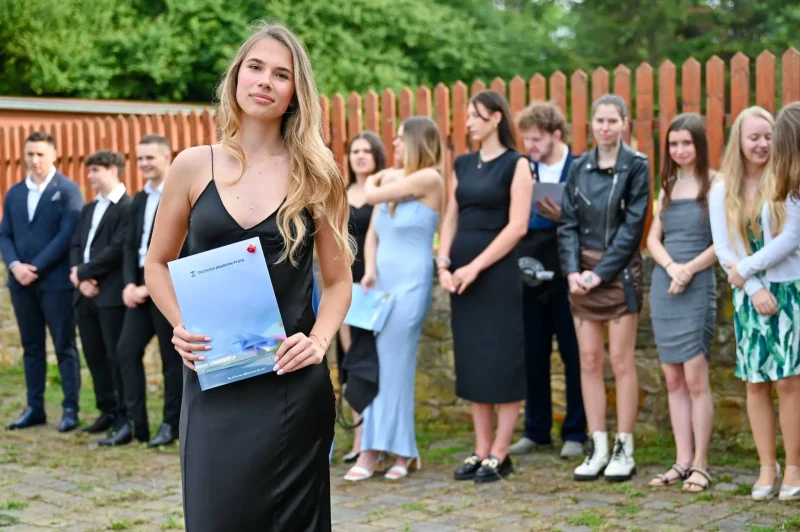 Předávání maturitních vysvědčení, OA Praha 2024