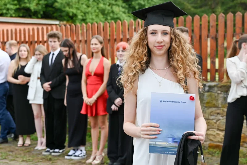 Předávání maturitních vysvědčení, OA Praha 2024