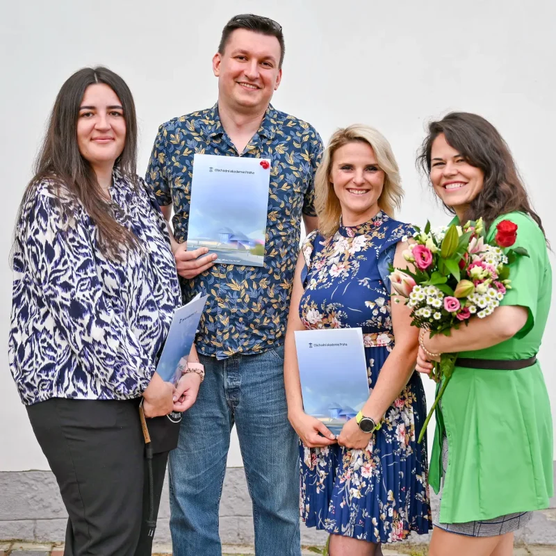 Předávání maturitních vysvědčení, OA Praha 2024