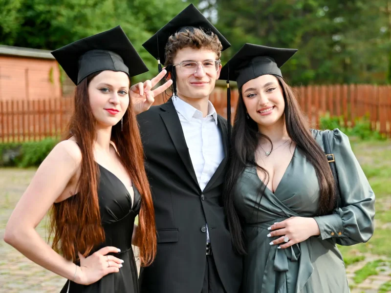 Předávání maturitních vysvědčení, OA Praha 2024