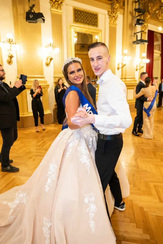 Maturitní ples 20.1.2022 - OA Praha Vinohrady